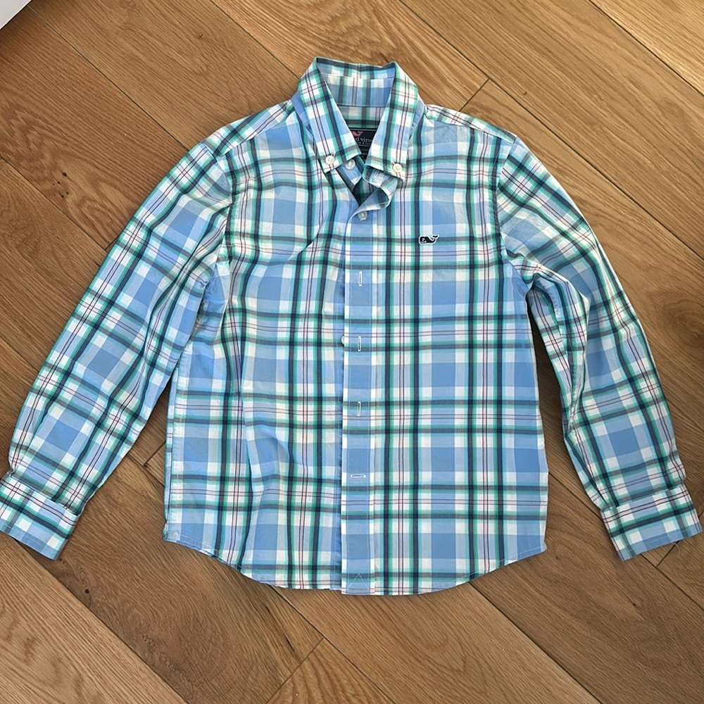 Vineyard Vines Button down || Size 5